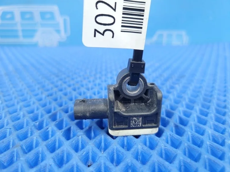 Датчик ускорения Mercedes-Benz GL-class X166