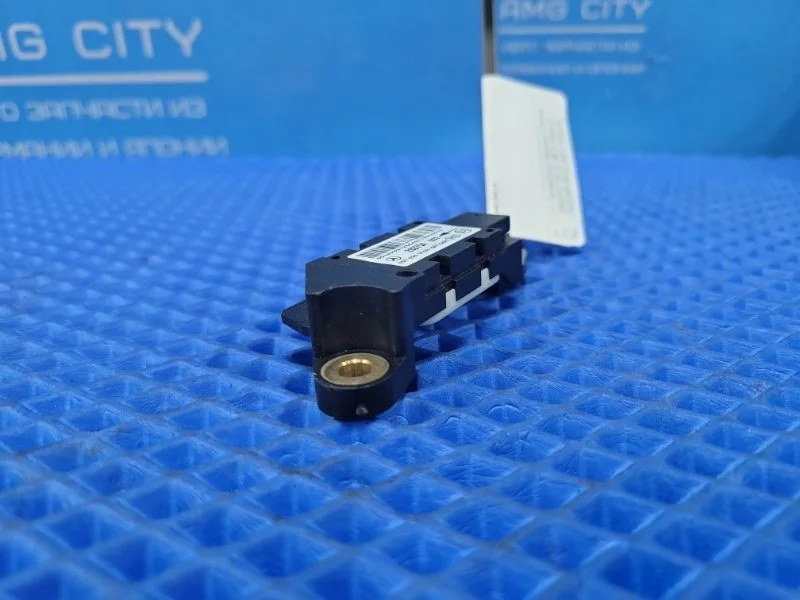 Датчик ускорения Mercedes-Benz CLC-class W203