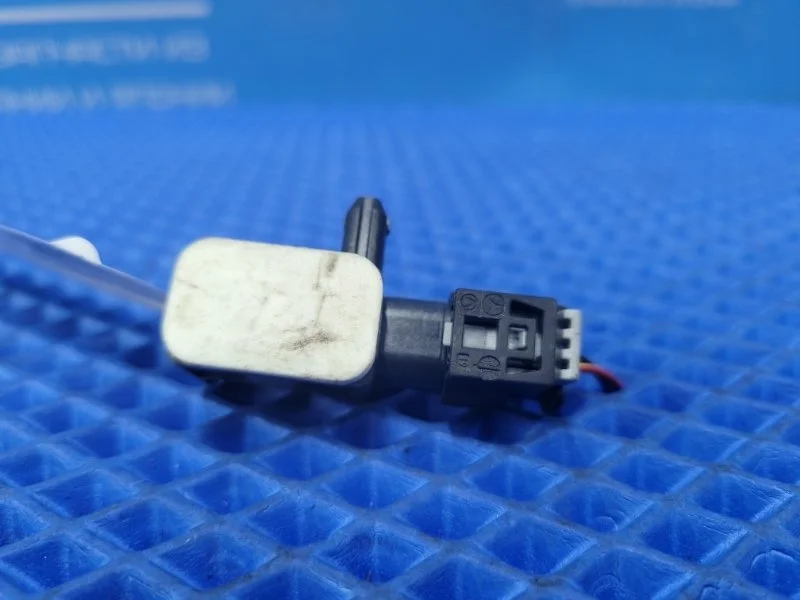 Датчик ускорения Mercedes-Benz GL-class X166