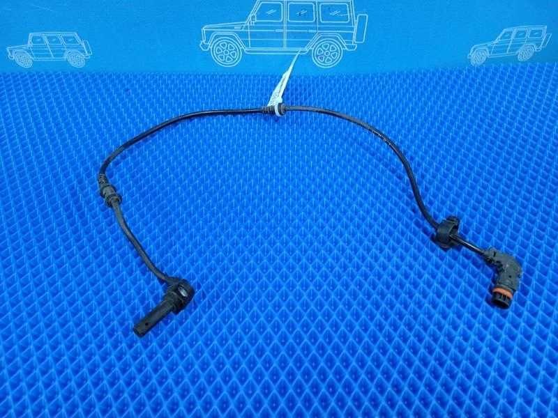 Датчик ABS передний правый Mercedes-Benz E-class