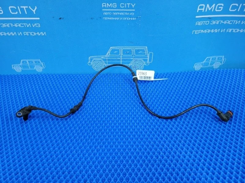 Датчик ABS передний правый Mercedes-Benz E-class