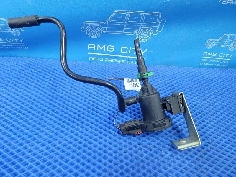 Клапан вентиляции топливного бака Mercedes-Benz