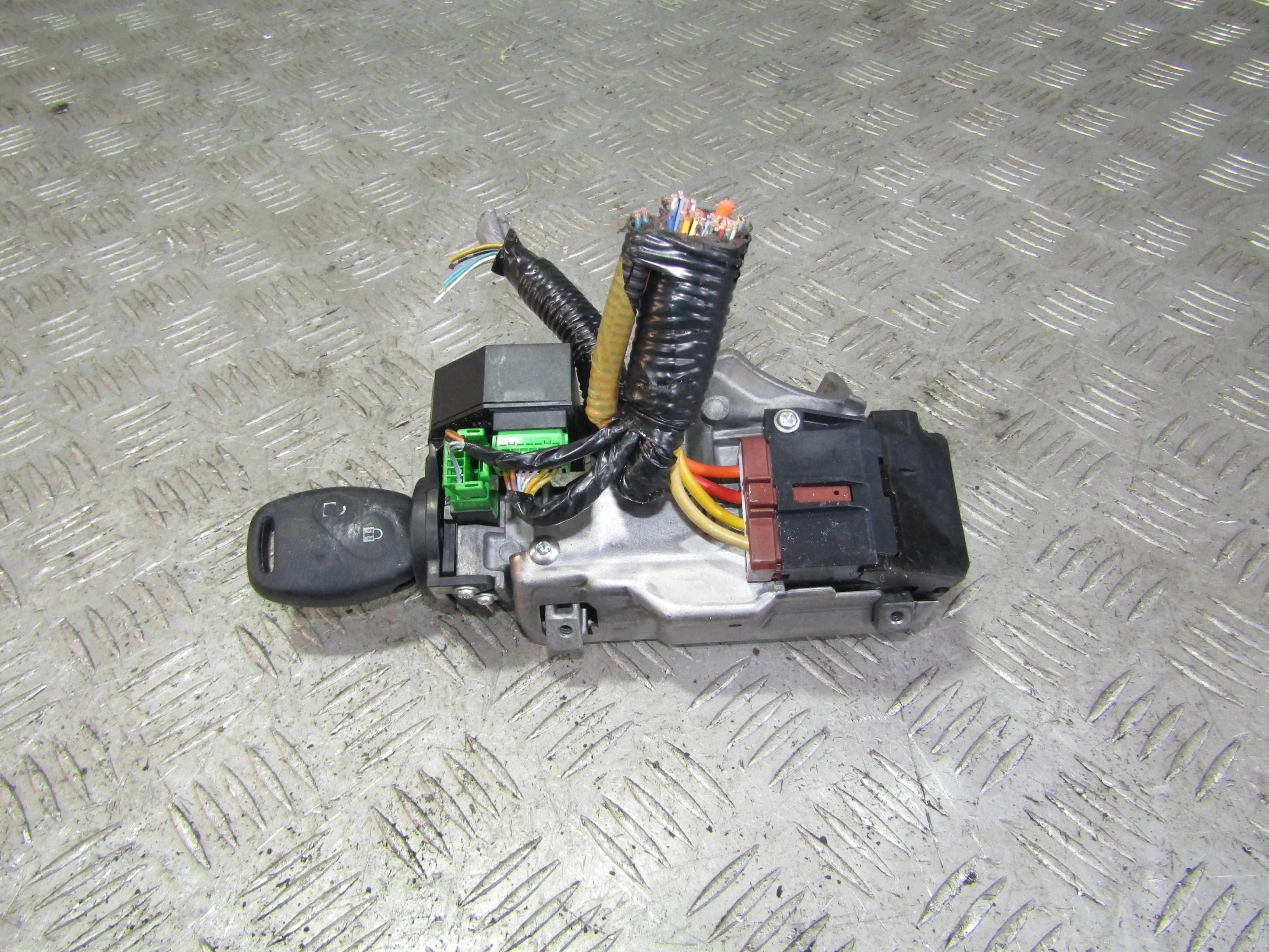 Замок зажигания с ключом HONDA Civic VIII (2005—2