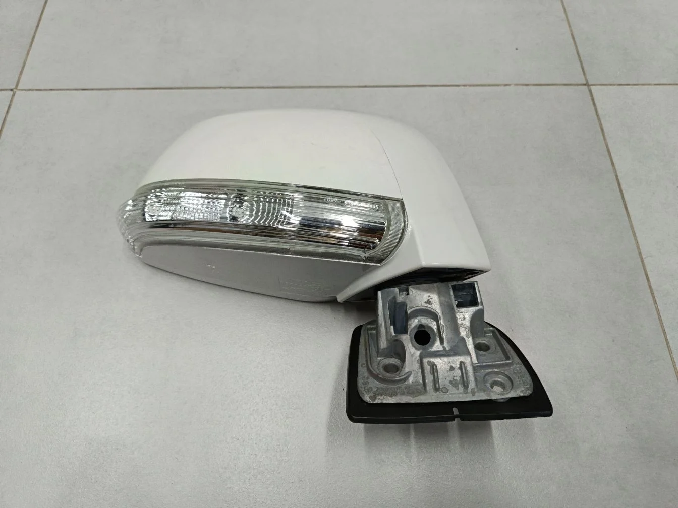 Зеркало правое для Chevrolet Captiva C100 2007-2010