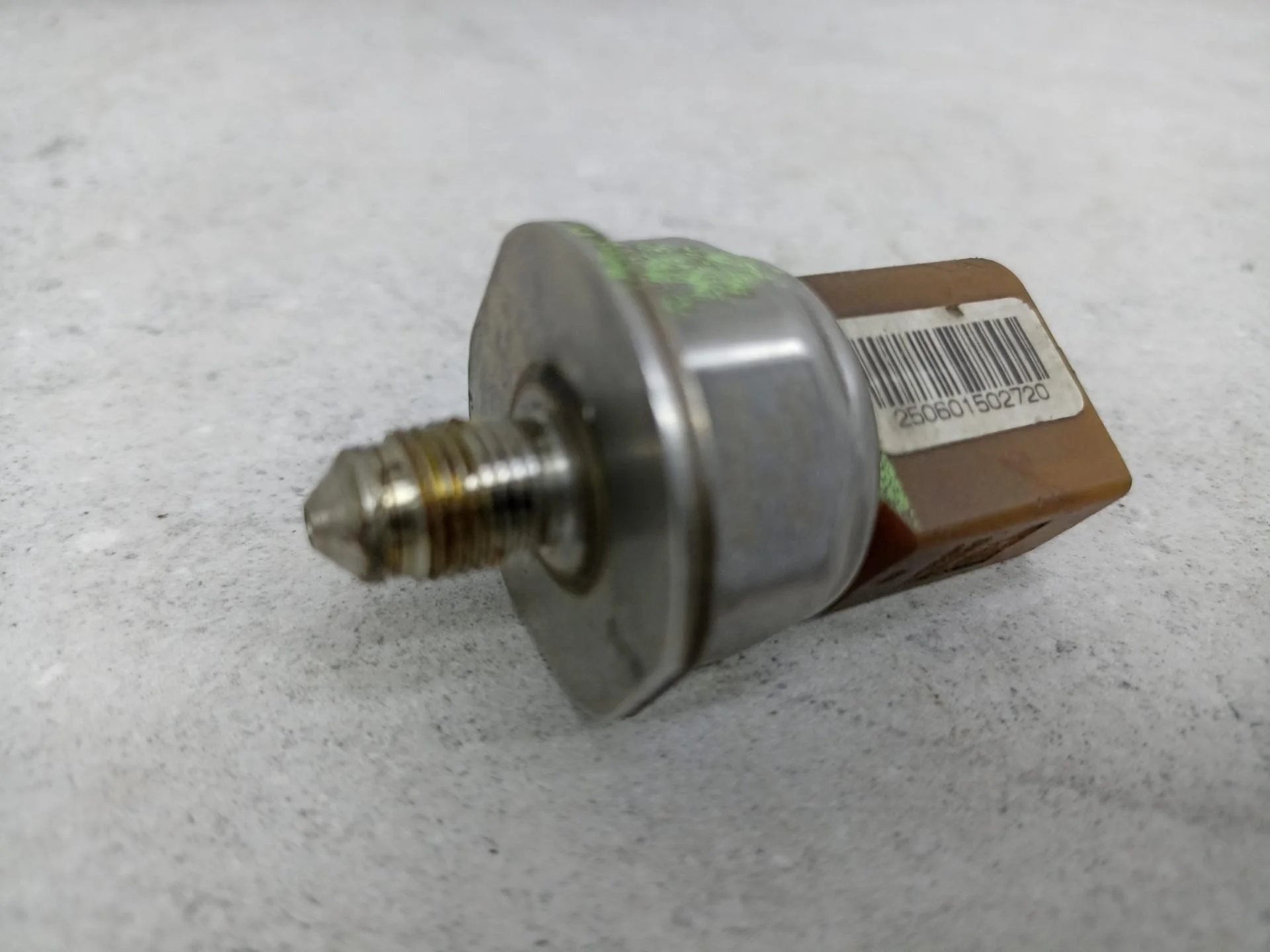 Датчик давления топлива Volkswagen Golf 5 2009