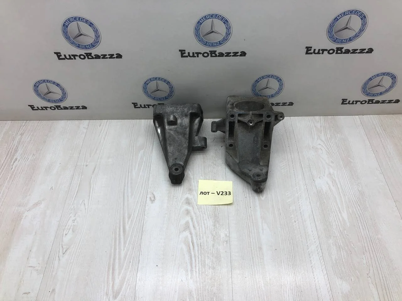 Кронштейн двигателя Mercedes Sprinter W906