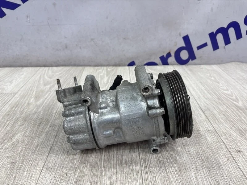 Компрессор кондиционера Peugeot 308 2009 T7