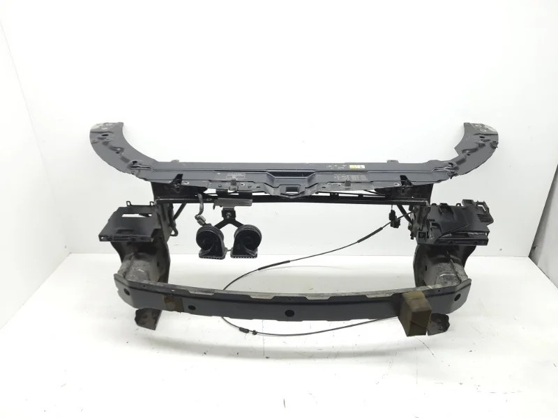 Панель передняя (телевизор) Land Rover Range Evoque 2011-2016 L538