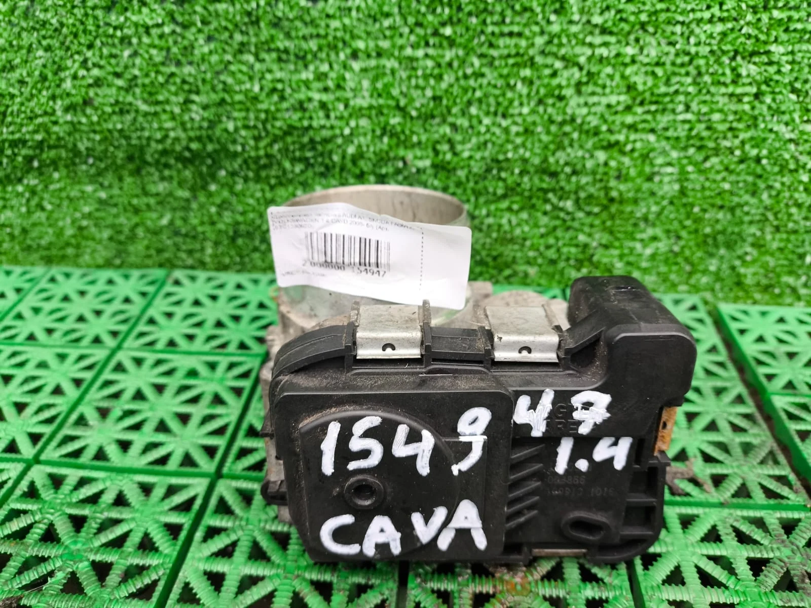 Дроссельная заслонка AUDI A1, SKODA FABIA 2, VOLKSWAGEN 1,4 CAVD 2008- б/у A1(2011-2014);FABIA 2(2007-2015);GOLF 5(2004-2009);PASSAT B6(2005-2010);CADDY(2004-2014)