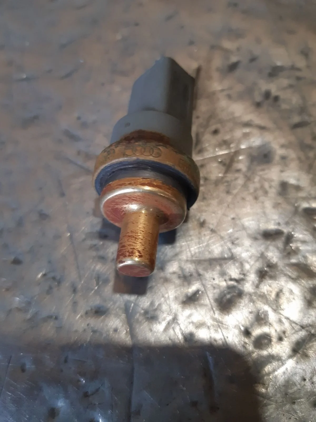 Датчик температуры жидкости Skoda Octavia II рестайлинг (2008—2013) 2010 1Z/F9R