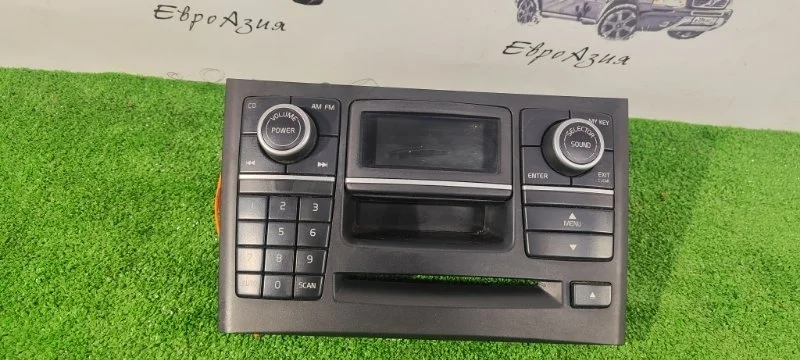 Блок управления магнитолой Volvo Xc90 31300031 XC90, передний