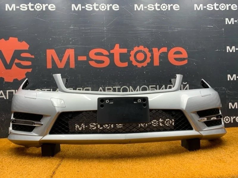 Бампер Mercedes-Benz C-Class 2012 A2048808247 W204 271.860, передний