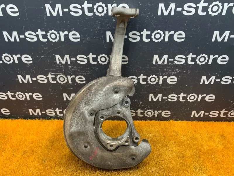 Кулак поворотный Audi A4 2010 8K0407253AB B8/8K CDHB, передний левый