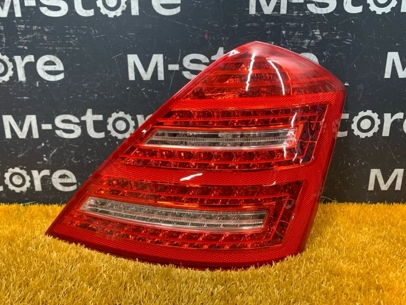Фонарь задний Mercedes-Benz S-Class A2218201464 W221 272.965, правый