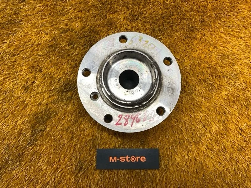 Ступица Bmw 5-Series 2005 31226765601 E60 N52B25A, передняя правая