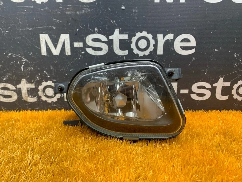 Фара противотуманная Mercedes-Benz E-Class 2006 A2118201256 W211 272.943, передняя правая