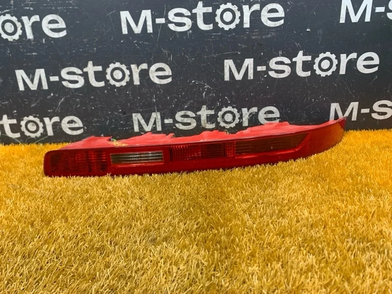 Фонарь в бампер Audi Q7 2008 4L0945096 4L BAR, правый