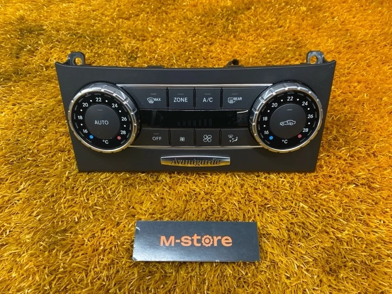 Блок управления климат-контролем Mercedes-Benz C-Class 2012 A2049005805 W204 271.860