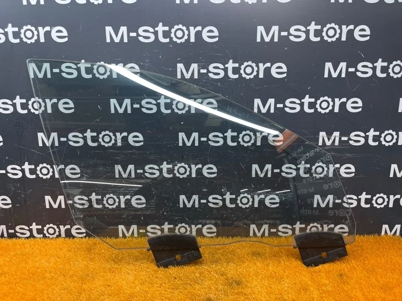 Стекло боковое Bmw 7-Series 2009 51337182088 F02 N63B44A, переднее правое