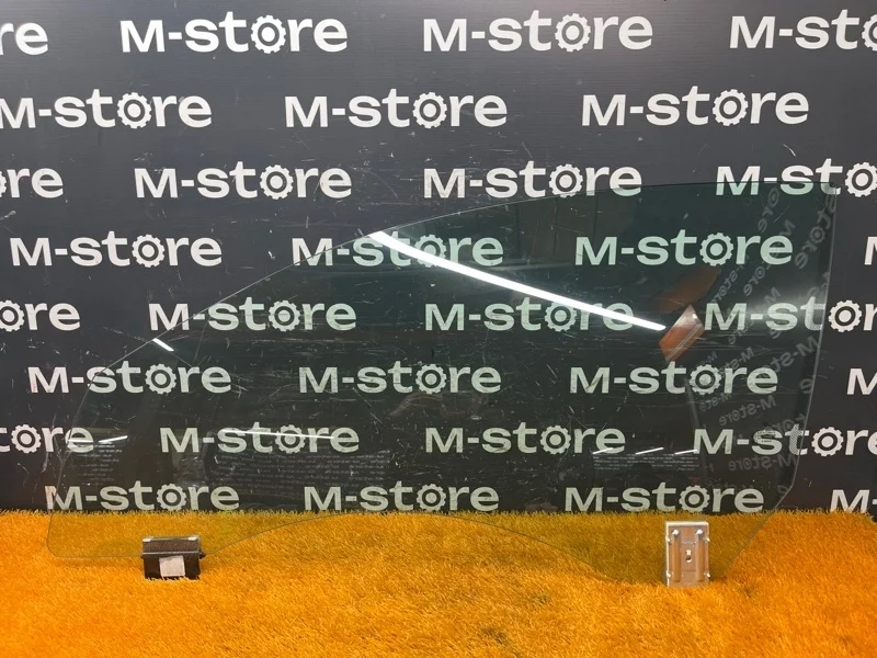 Стекло боковое Bmw 6-Series 2007 51337009709 E63 N62B48B, переднее левое