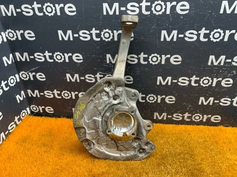 Кулак поворотный Mercedes-Benz C-Class 2014 A2053322100 W205 274.920, передний левый