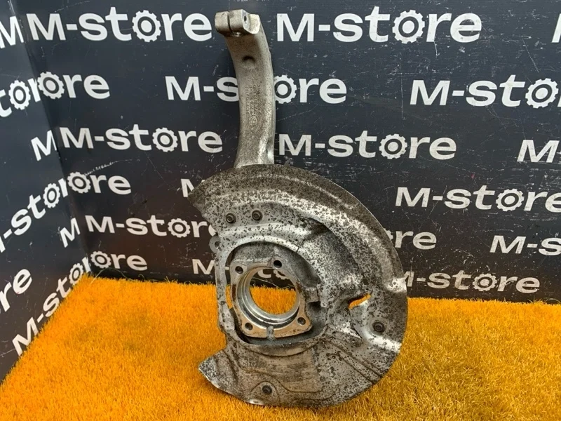 Кулак поворотный Bmw X5 2008 31216869870 E70 N52B30A, передний правый