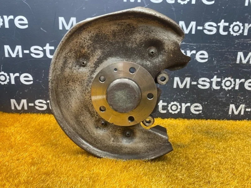 Ступица Audi A4 2012 8K0505431AP B8/8K CDNB, задняя левая