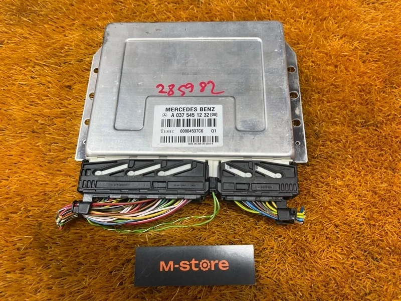 Блок управления пневмоподвеской Mercedes-Benz Cls-Class 2006 A0375451232 W219 273.960