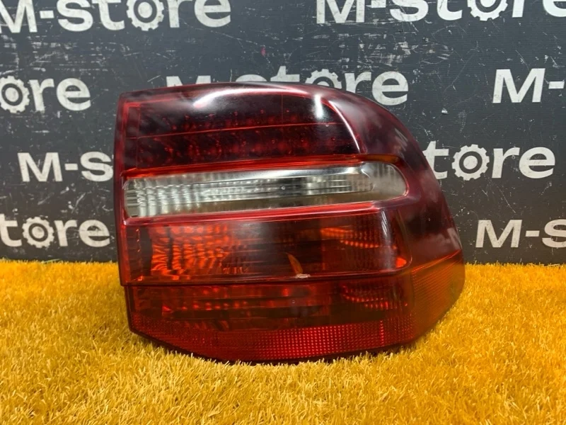 Фонарь задний Porsche Cayenne 2008 7L5945208 957 M4851, правый