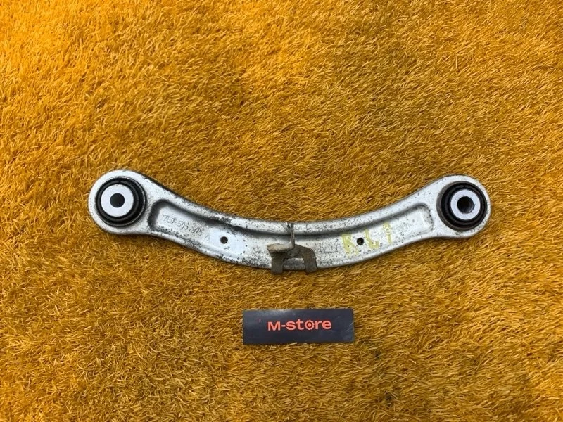 Рычаг подвески верхний Volkswagen Touareg 2011 7L0505375A 7P CGRA, задний левый