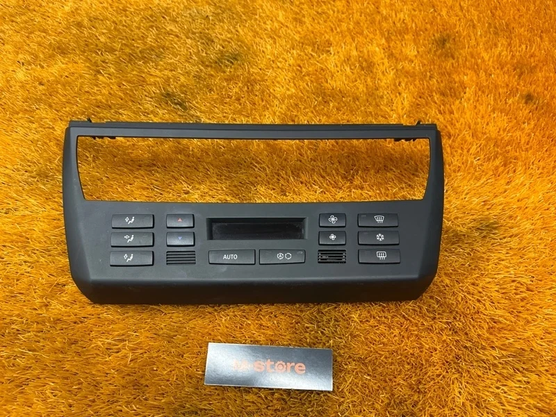 Блок управления климат-контролем Bmw X3 2007 64113443981 E83 N52B25A