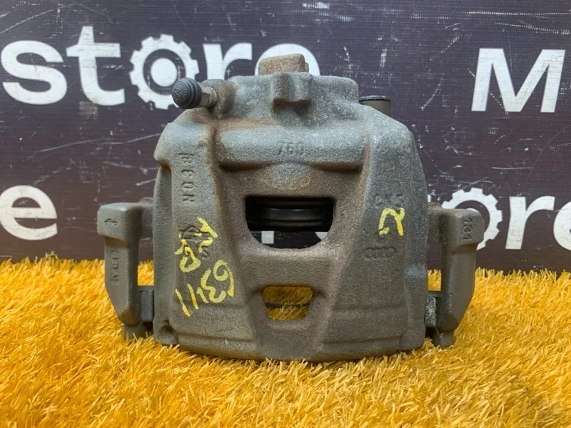 Суппорт Volkswagen Tiguan 2011 5N0615124 5N CCZ, передний правый