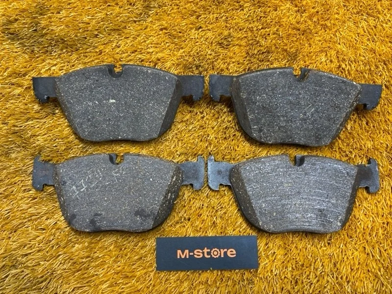 Колодки тормозные Bmw X5 2008 34116852253 E70 N52B30A, передние