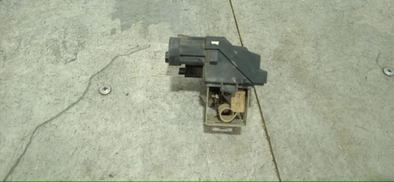 Резистор вентилятора Renault Duster 2018 255509263R H4M 430