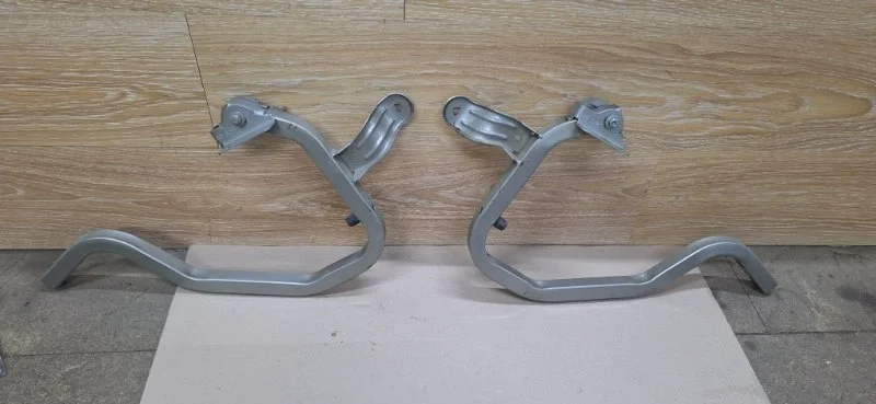 Петля крышки багажника Renault Logan 2010 6001546879