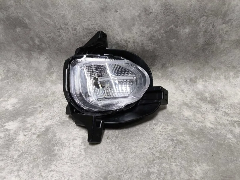 Противотуманная фара передняя левая Hyundai