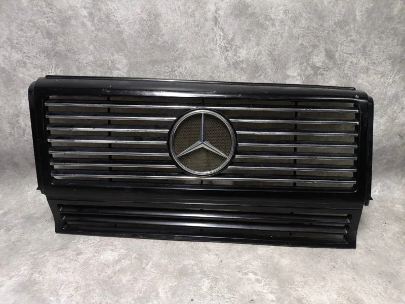 Решетка радиатора Mercedes-Benz G-Klasse W463