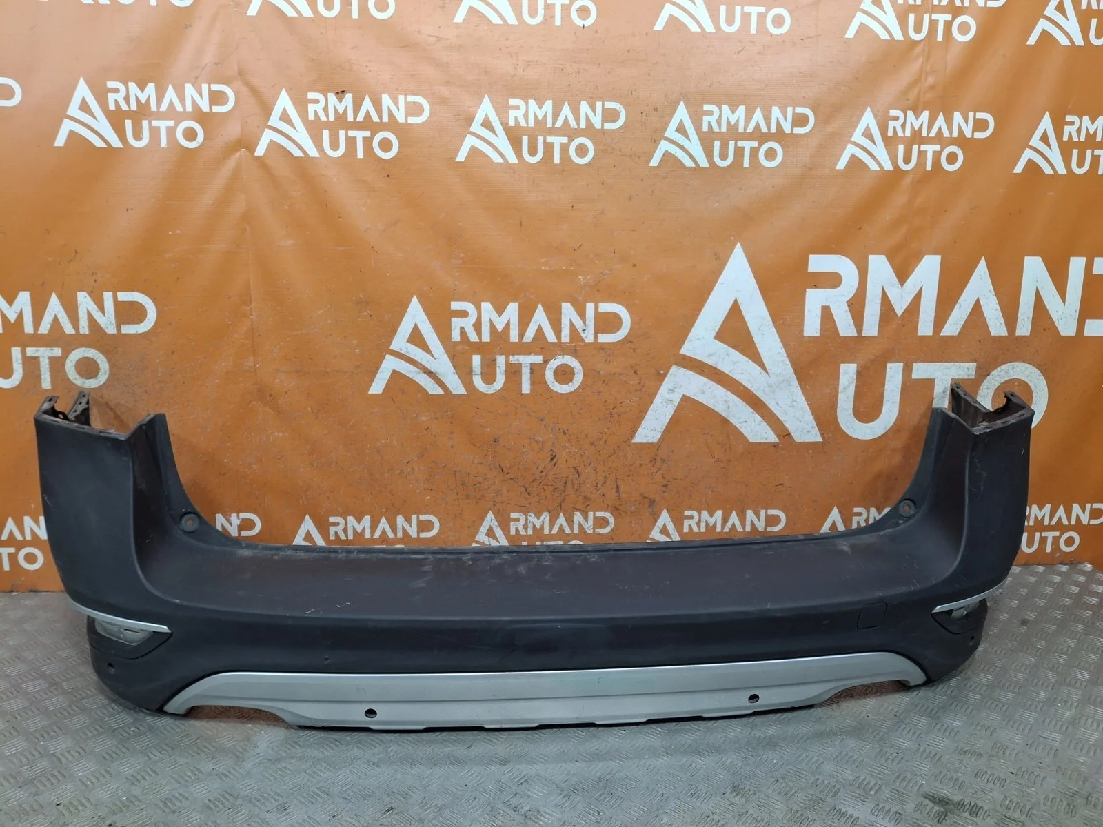 Бампер Volvo XC70 2007-2016