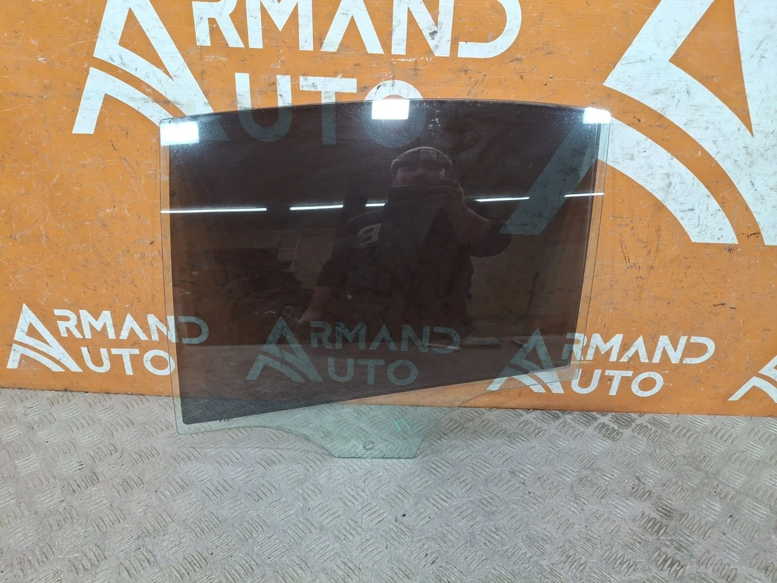 Стекло двери BMW 3 series 2011-2020 F30 F31