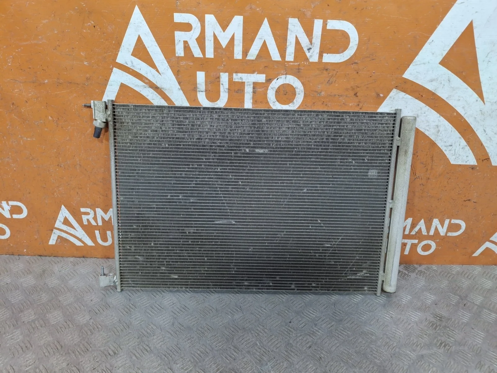 Радиатор кондиционера Mercedes -Class 2014-2021 W205