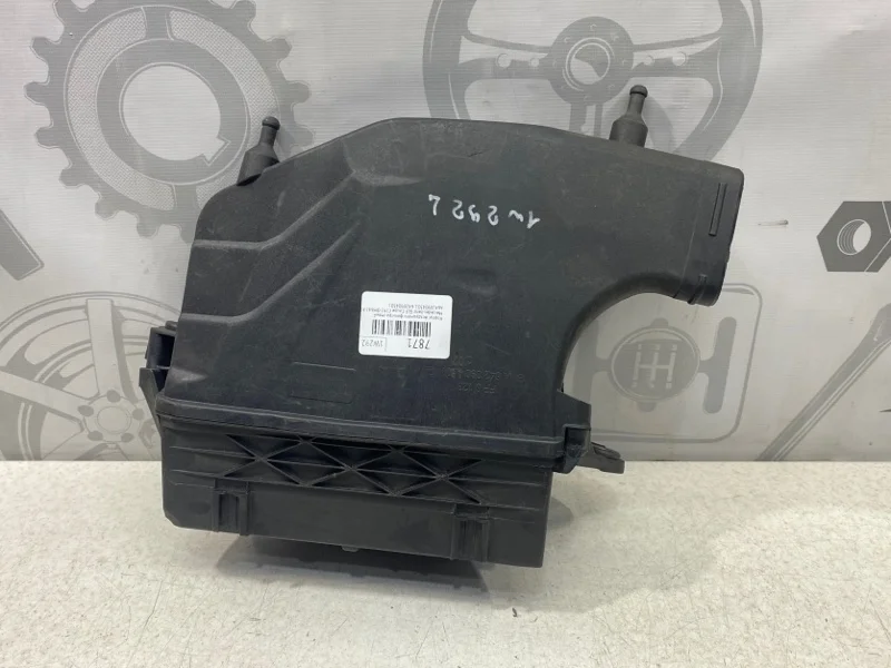 Корпус воздушного фильтра левый Mercedes-benz GLE Coupe 2017 C292