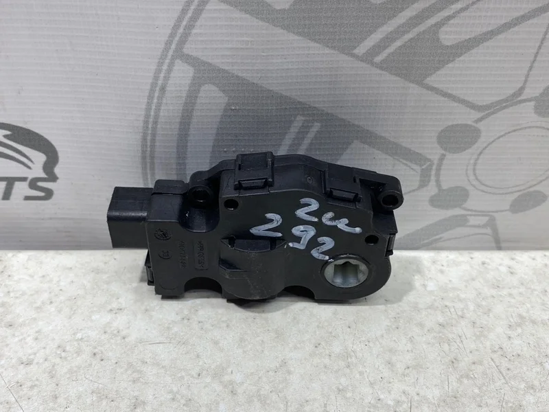 Моторчик заслонки печки Mercedes-benz GLE Coupe 2019 C292