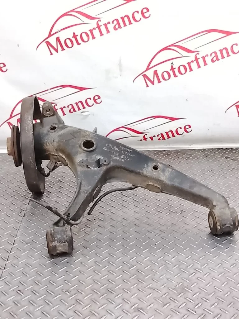 Рычаг задний Volkswagen Transporter 7H0501413D T5, левый