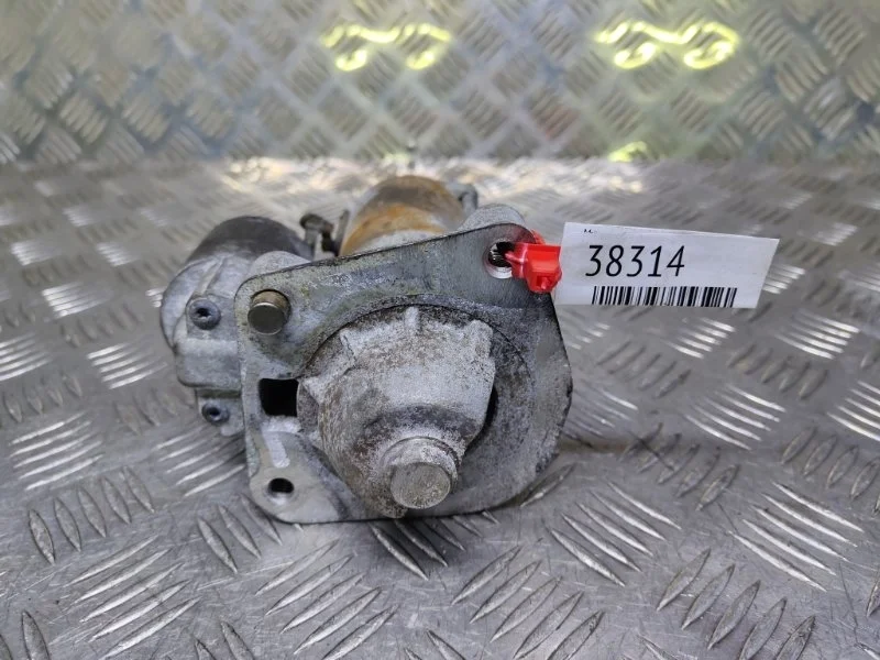 Стартер Volvo