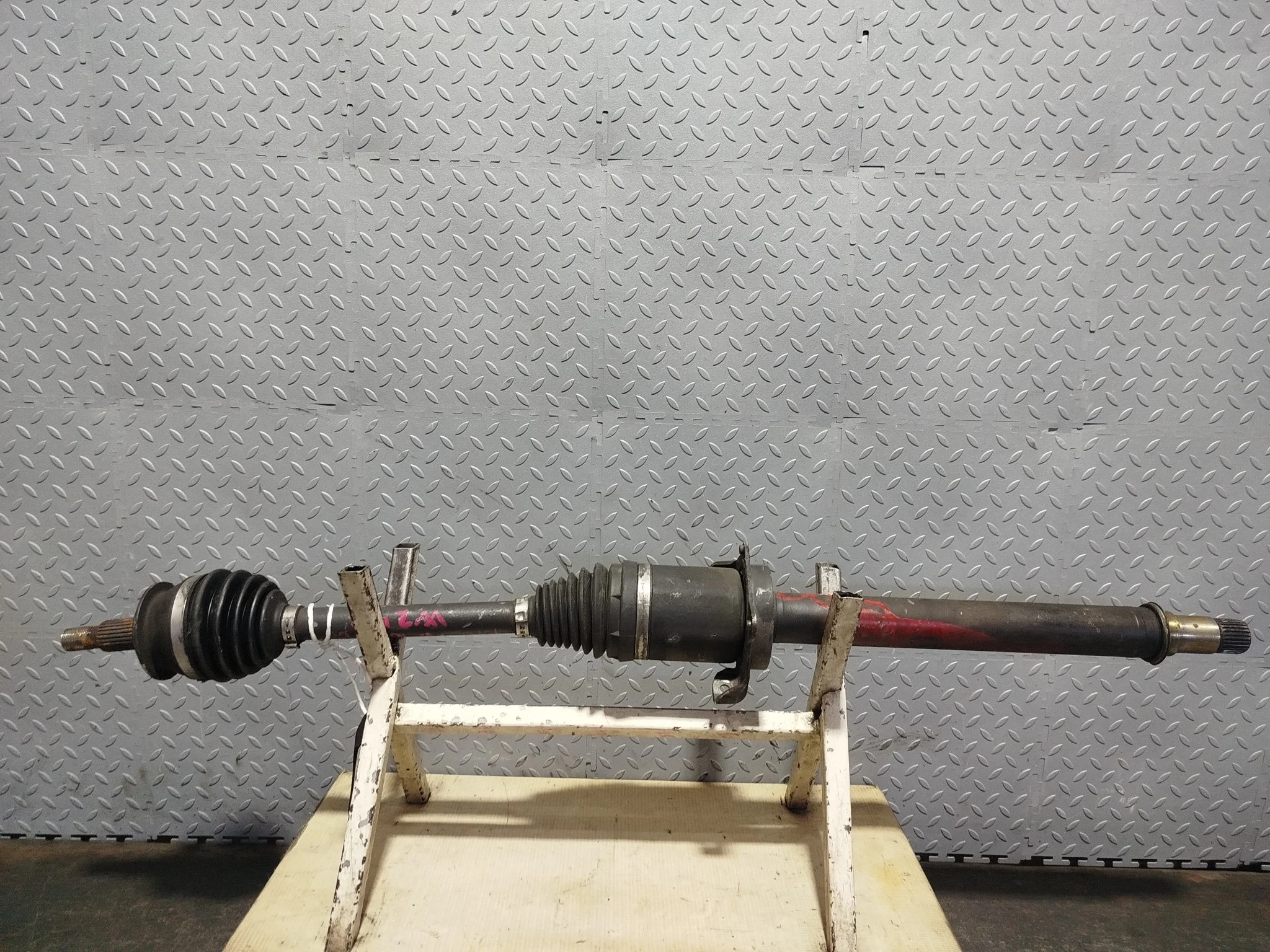 ПРИВОД MERCEDES 266.920 266.940 266.960 266.980 640.940 640.941 640.942 A-CLASS B-CLASS W169 W245 ПЕРЕДНИЙ ПРАВЫЙ ПОДВЕСНОЙ ПОД ГАЙКУ 2WD A1693704872 NA8406