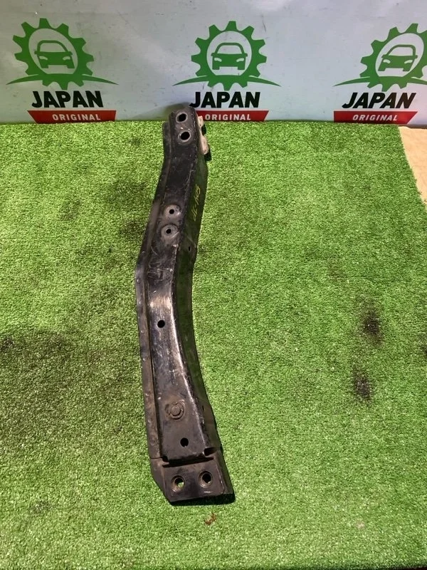 Кронштейн подрамника Mitsubishi Outlander 5220F599 GF, передний левый