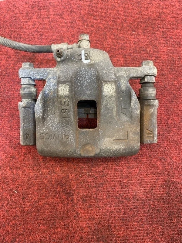 Тормозной суппорт Suzuki Grand Vitara 5510265J04999 JT, передний левый