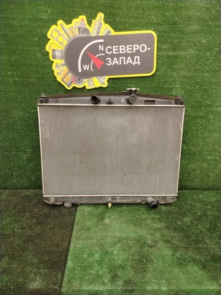 Радиатор охлаждения двс Lexus RX300 2022 1640036110 AGL25L 8ARFTS