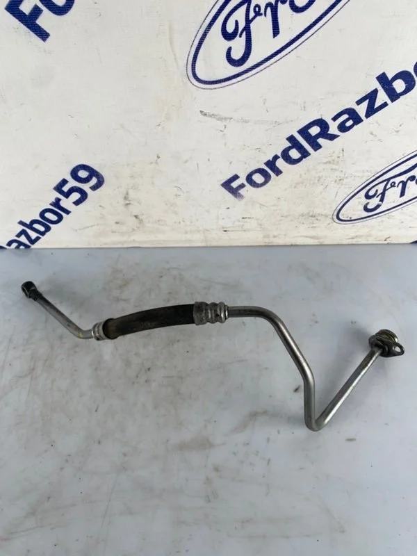 Масляная трубка турбины Audi Q7 2007 059145771N 4L 3.0 (BUG)