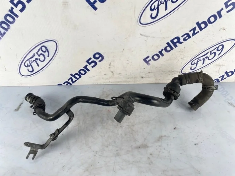 Патрубок системы охлаждения Audi Q7 2007 059121065AK 4L 3.0 (BUG)